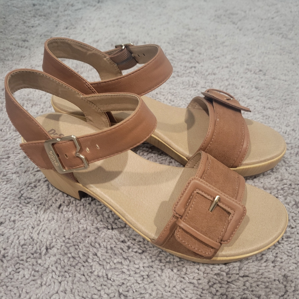 Dr. Scholl's Tan Sandals with Adjustable Straps